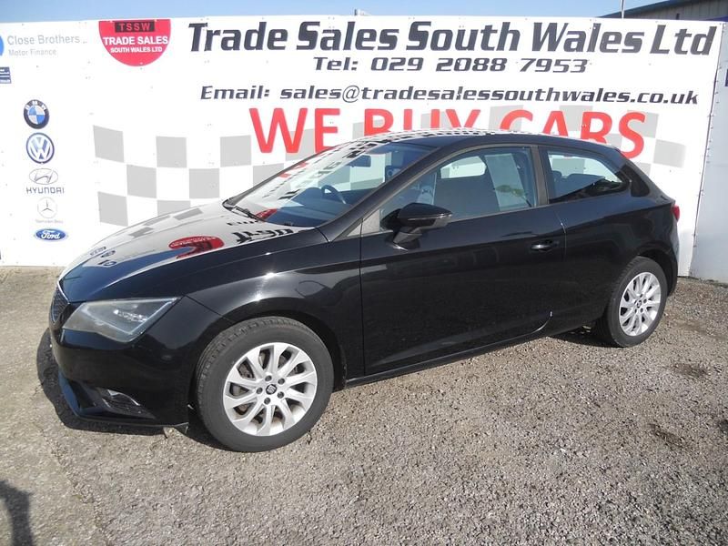 Begagnad Seat Leon SE 2013 Svart Halvkombi