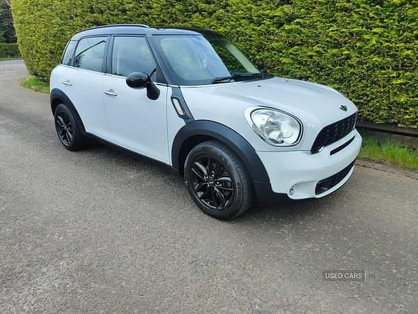 Used Mini Cooper S 2013 White Hatchback
