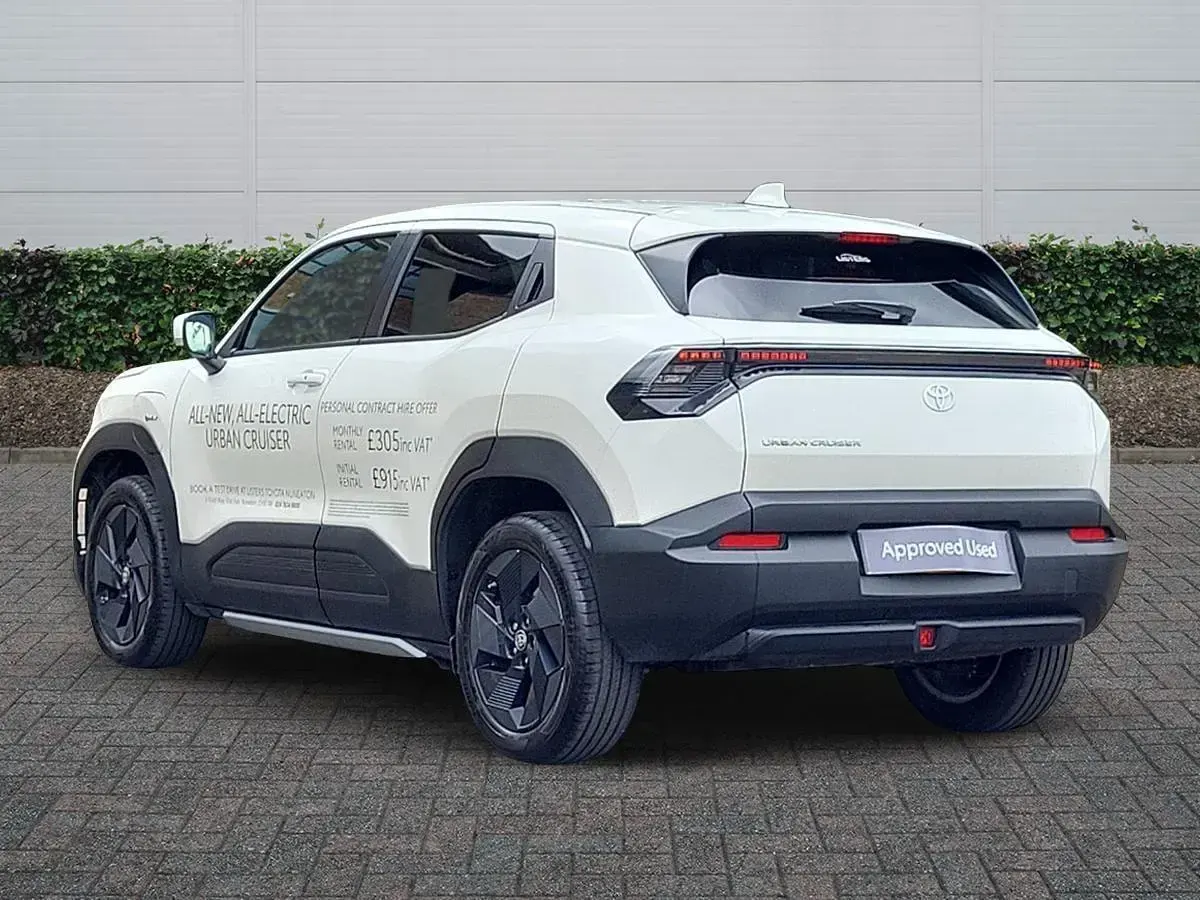 Used Toyota Urban Cruiser Design 127 kW (174 HP) 2026 White SUV