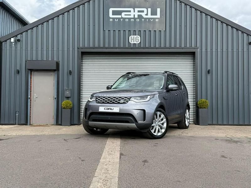 Grey Used 2021 Land Rover Discovery 5 SE SUV | £32,999 (A bit pricey) - Image 1/4