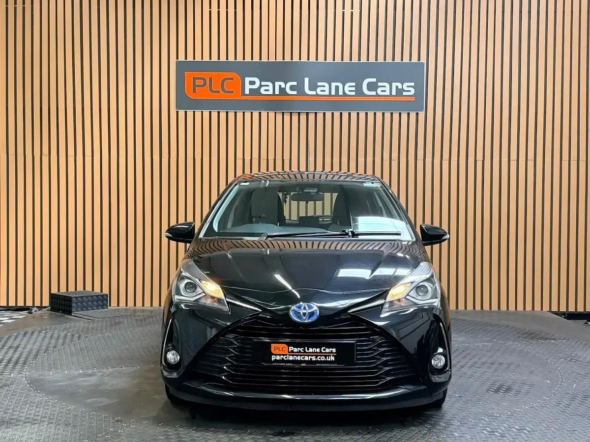 Used Toyota Yaris Hybrid 2019 Black Hatchback