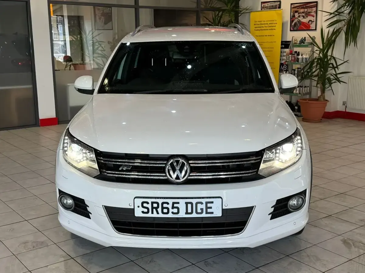 Used VW Tiguan R-line 150 HP (110 kW) 2015 White SUV