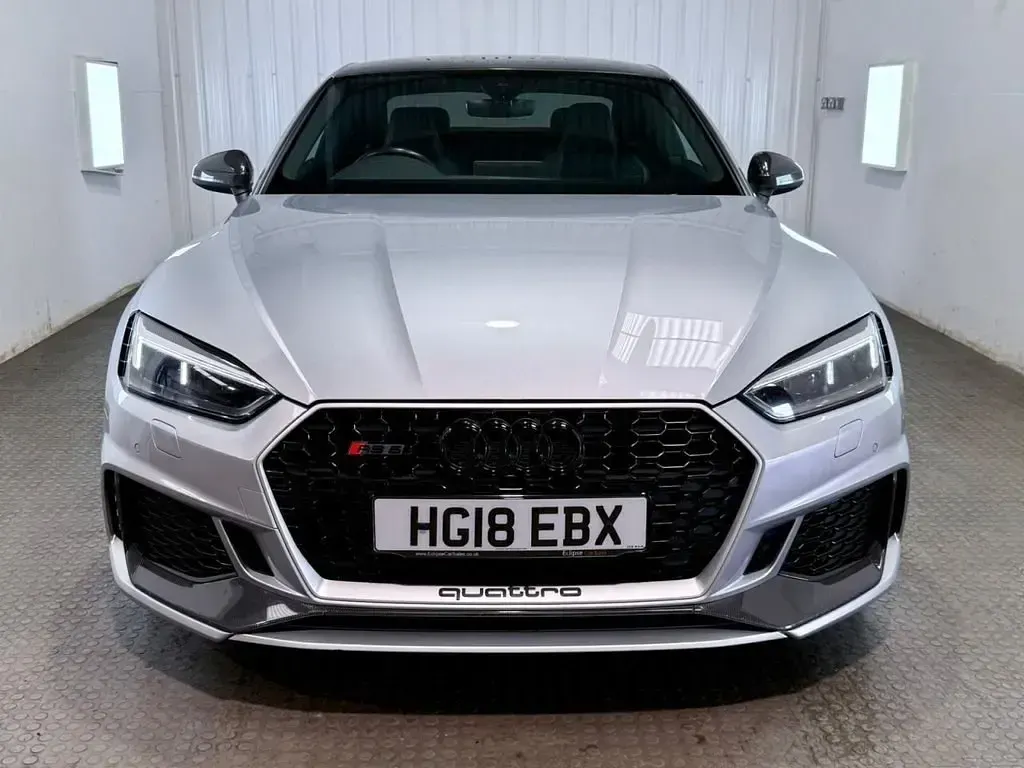 Begagnad Audi RS5 Comfort 450 HK (330 kW) 2018 Silver Sportkupé