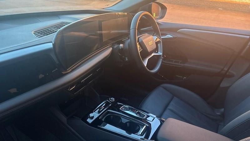 Used Audi A6 e-tron Sport 210 kW (286 HP) 2025 Magnet grey Estate