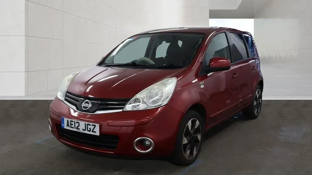 Used Nissan Note N-TEC 110 HP (80 kW) 2012 Red Hatchback