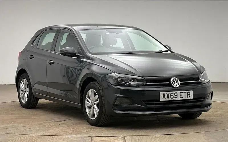 Used VW Polo SE 95 HP (69 kW) 2019 Hatchback