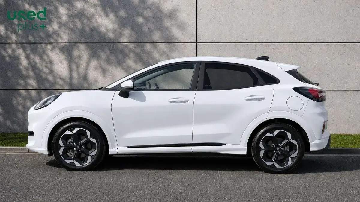Used Ford Puma Gen-E Premium 124 kW (169 HP) 2026 White SUV