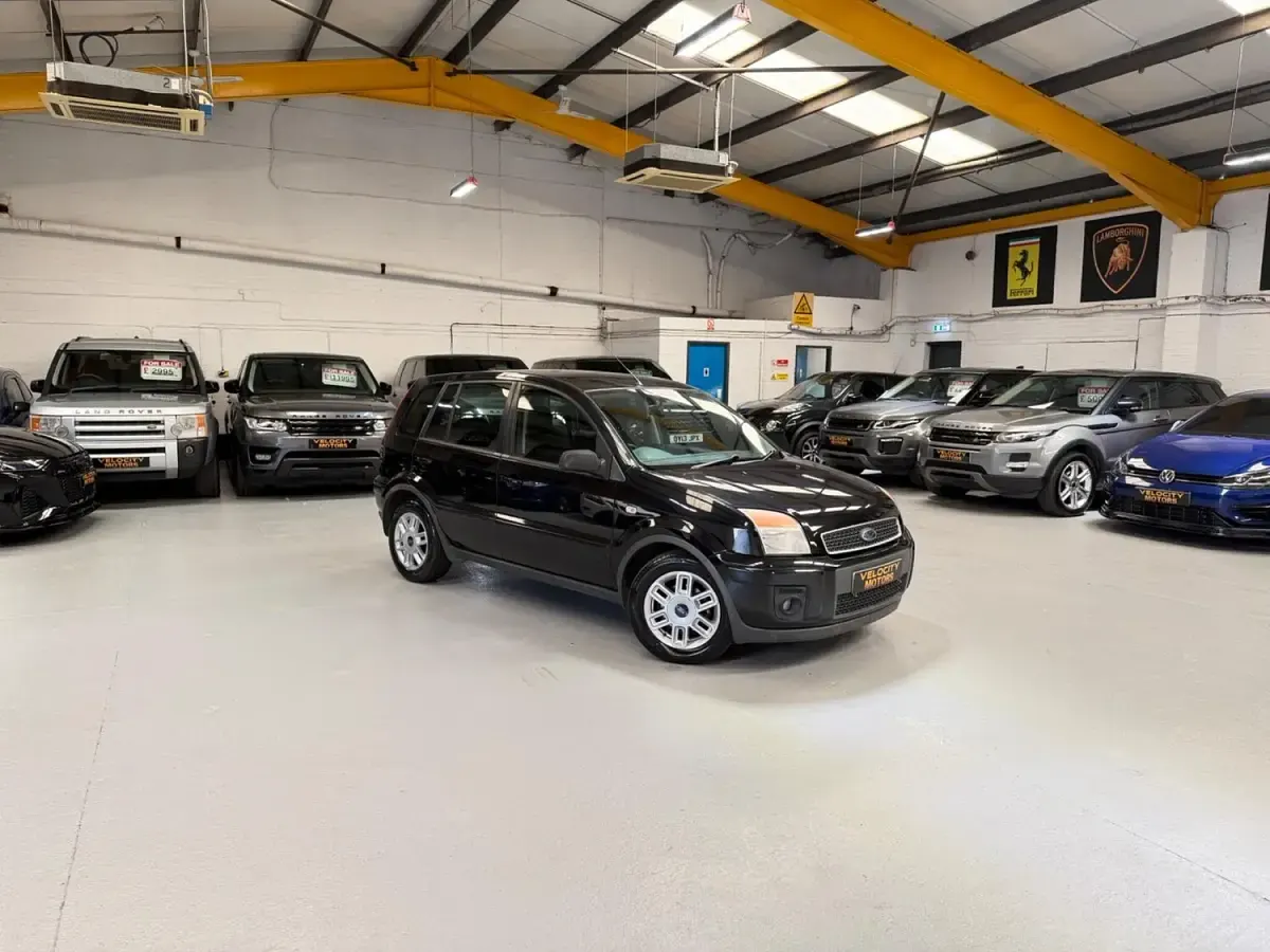 Used Ford Fusion Zetec 2008 Black Hatchback
