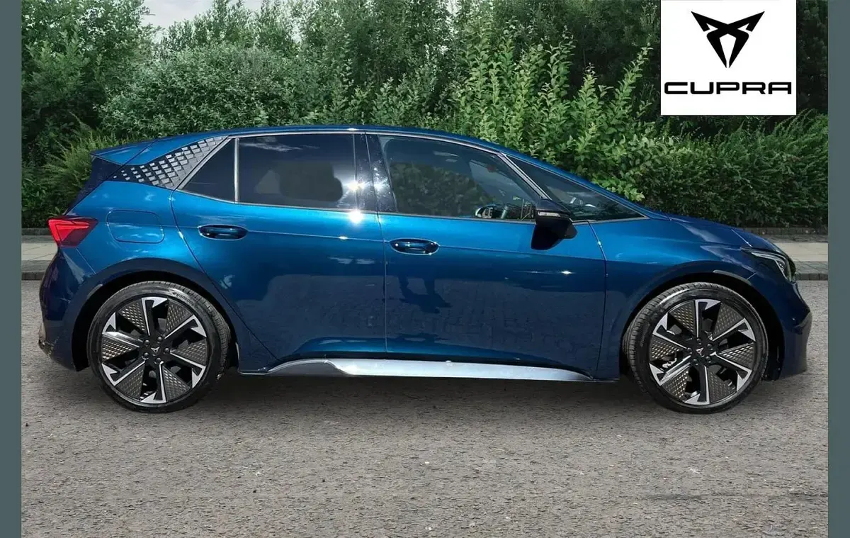 Used Cupra Born e-Boost 239 kW (326 HP) 2025 Blue Hatchback