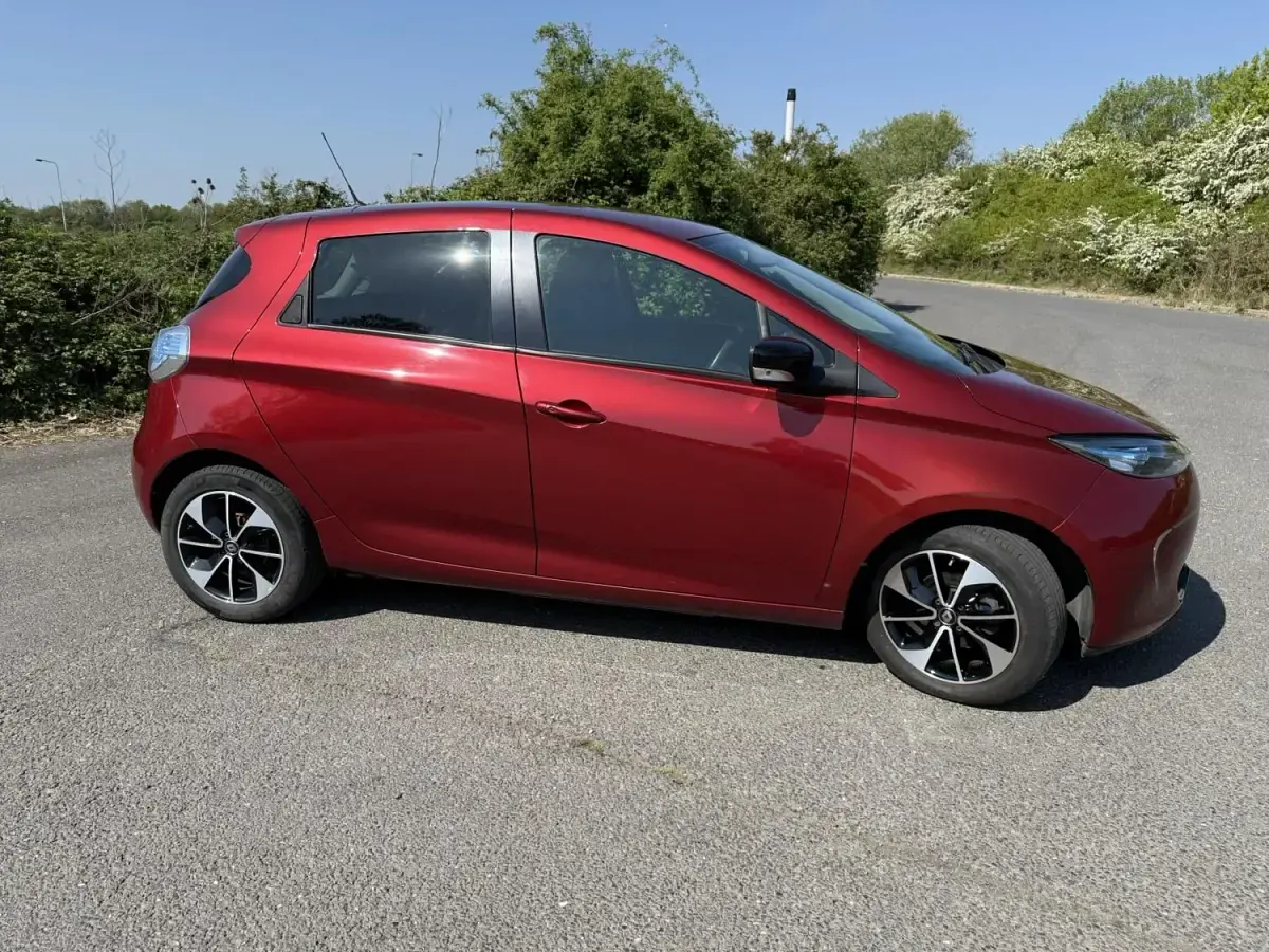 Occasion Renault Zoe Dynamique 41 kW (56 ch) 2019 Rouge Citadine