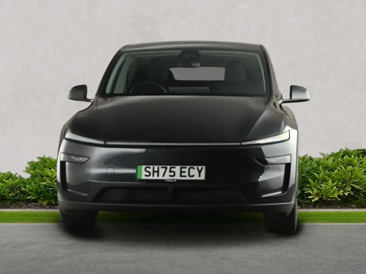 Used Tesla Model Y Long Range RWD 250 kW (340 HP) 2025 Grey SUV