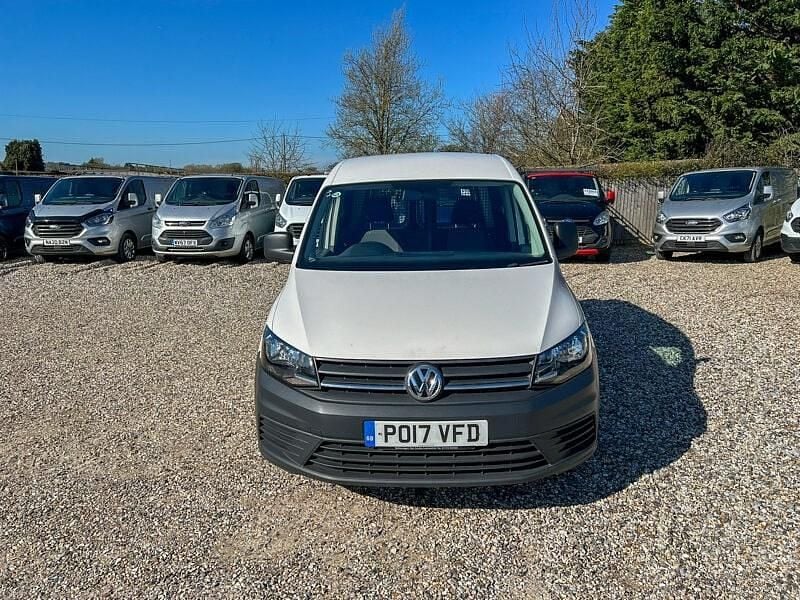 Used VW Caddy Startline 75 HP (55 kW) 2017 White MPV