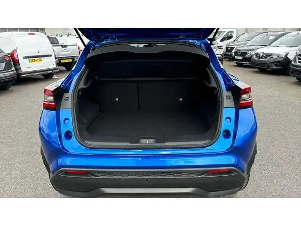 Used Nissan Juke Tekna 114 HP (83 kW) 2025 Blue SUV
