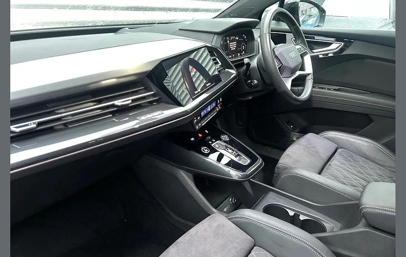 Used Audi Q4 e-tron S-Line 150 kW (204 HP) 2022 Black SUV