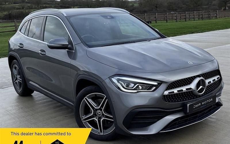 Used Mercedes GLA200 Executive 150 HP (110 kW) 2021 Grey SUV