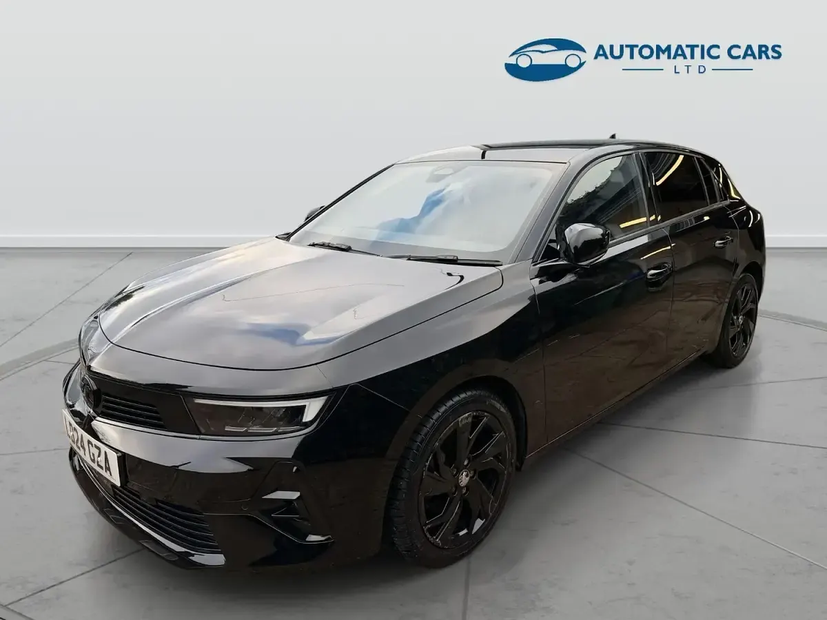 Used Vauxhall Astra 130 HP (95 kW) 2024 Black Hatchback