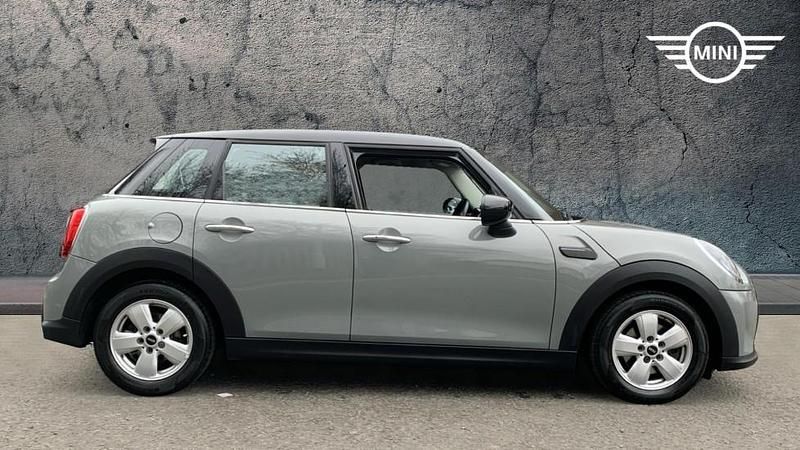 Used Mini Cooper Classic 134 HP (98 kW) 2022 Grey Hatchback