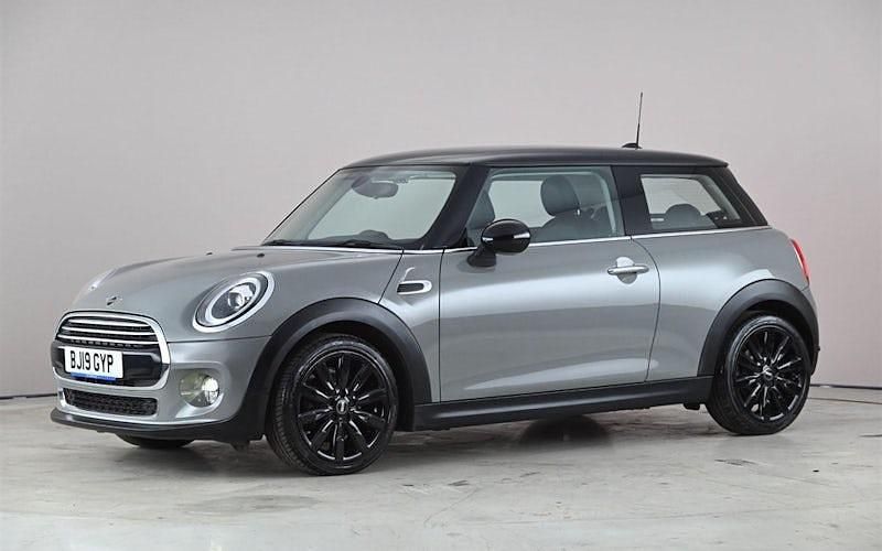 Begagnad Mini Cooper Exclusive 136 HK (100 kW) 2021 Halvkombi