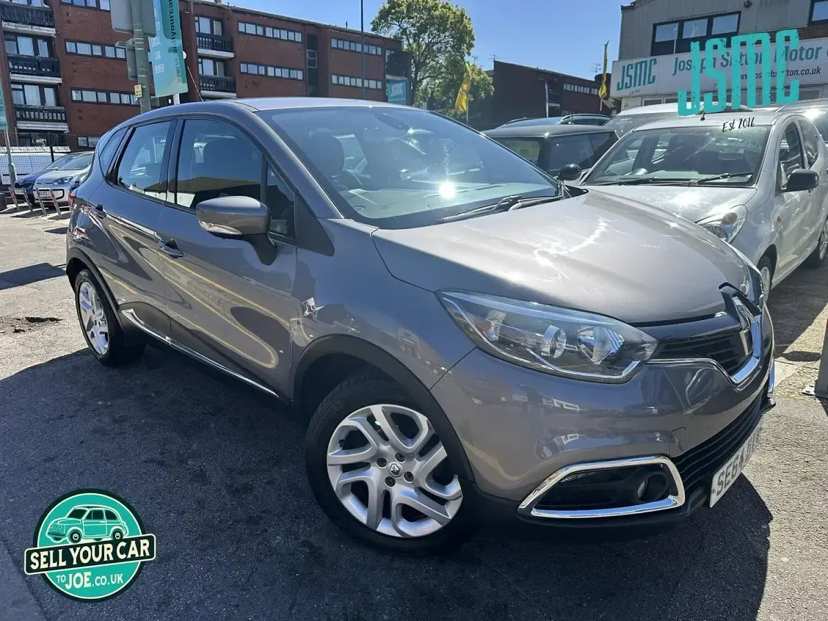 Used Renault Captur Dynamique 90 HP (66 kW) 2015 SUV