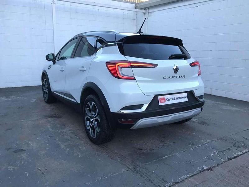 Usado Renault Captur SE 90 HP (66 kW) 2022 Other SUV