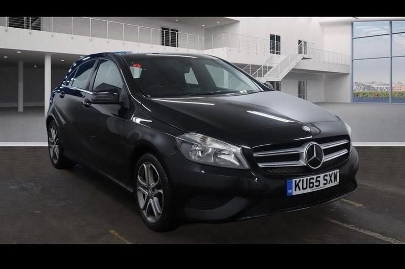 Used Mercedes A180 109 HP (80 kW) 2015