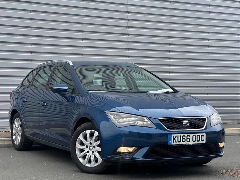 Blue Used 2017 Seat Leon ST SE Technology Estate | £4,495 (Super price) - Image 1/4