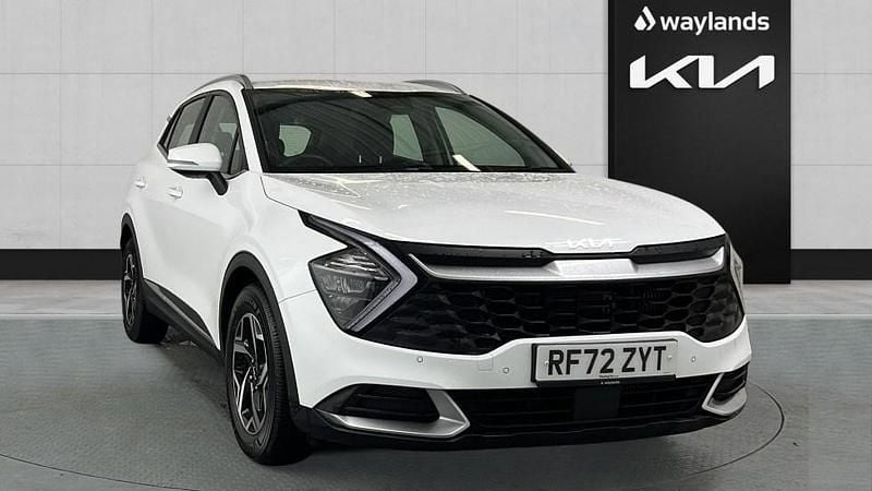 White Used 2023 Kia Sportage SUV | £17,990 (Super price) - Image 1/4