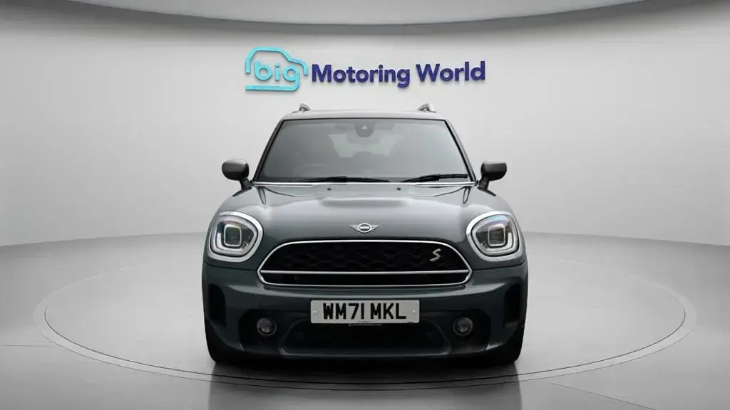 Used Mini Cooper Countryman Exclusive 222 HP (163 kW) 2022 Green SUV