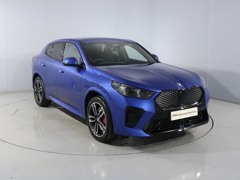 Used BMW iX2 M Sport 147 kW (201 HP) 2025 Blue SUV