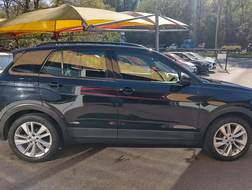 Used VW T-Cross SE 115 HP (84 kW) 2020 Black SUV