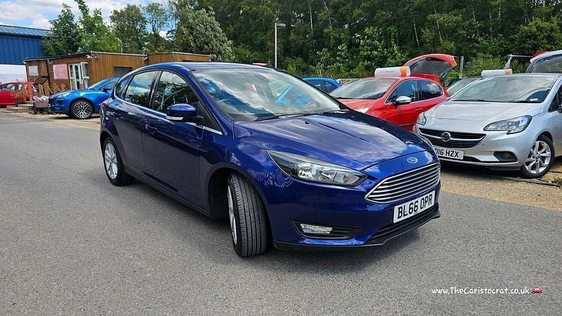 Blue Used 2016 Ford Focus Zetec Hatchback | £5,795 (Good price) - Image 1/4