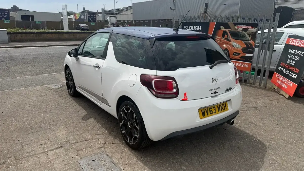 Used Citroën DS3 2013 White Hatchback