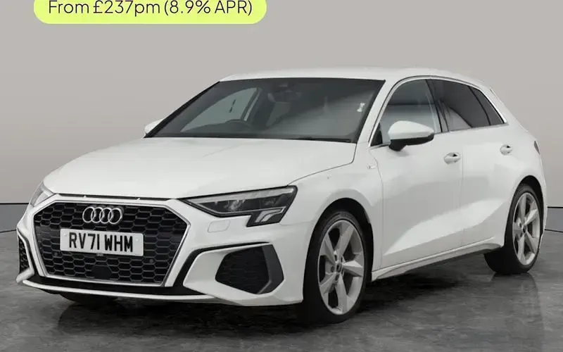 Second-hand Audi A3 Sportback S-Line 110 CP (80 kW) 2024 Hatchback
