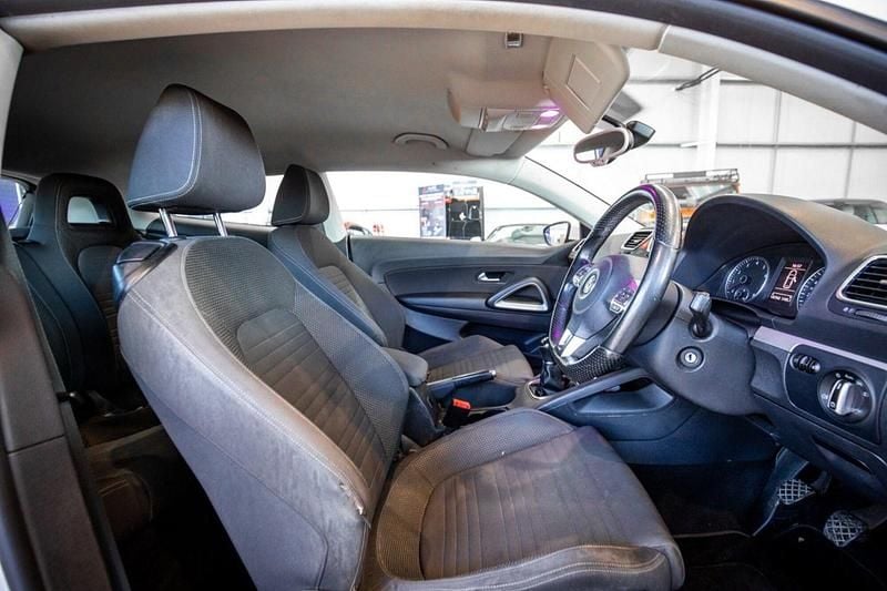 Used VW Scirocco 122 HP (89 kW) 2013 White Coupe