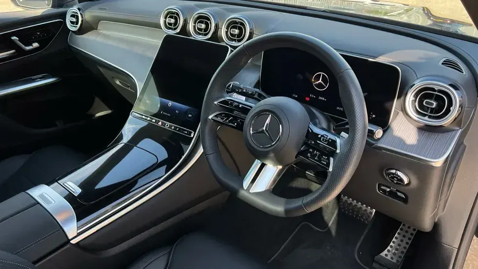 Used Mercedes GLC300e AMG line 313 HP (230 kW) 2025 Obsidian black metallic SUV