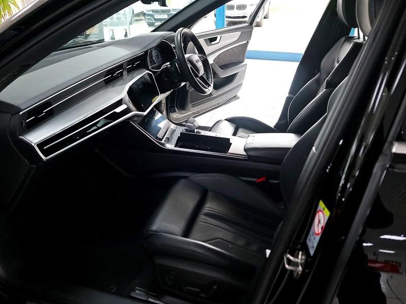 Used Audi A6 S-Line 204 HP (150 kW) 2019 Black Sedan