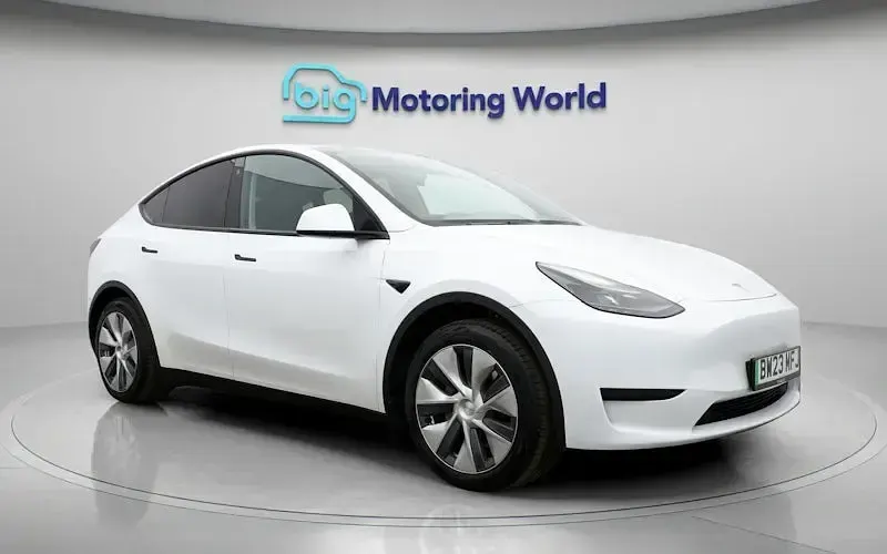 Used Tesla Model Y RWD 254 kW (346 HP) 2023 White SUV