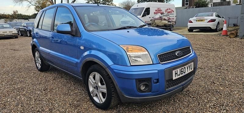 Used Ford Fusion Zetec 79 HP (58 kW) 2010 Blue Hatchback