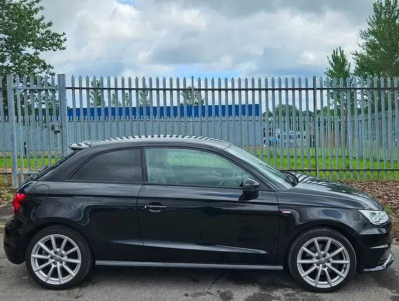 Used Audi A1 S-Line 125 HP (91 kW) 2016 Black Hatchback