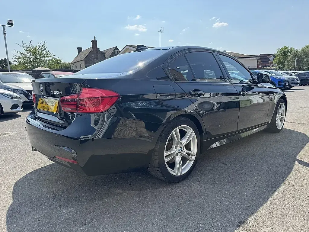 Used BMW 320 M Sport 2018 Black Sedan