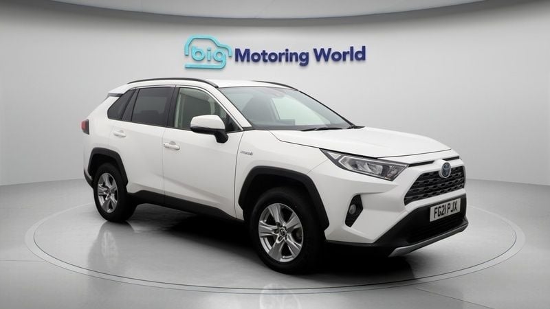 White Used 2021 Toyota RAV4 Hybrid SUV | £20,300 (Super price) - Image 1/4