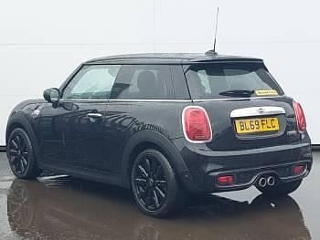 Used Mini Cooper S Comfort 192 HP (141 kW) 2019 Black Hatchback