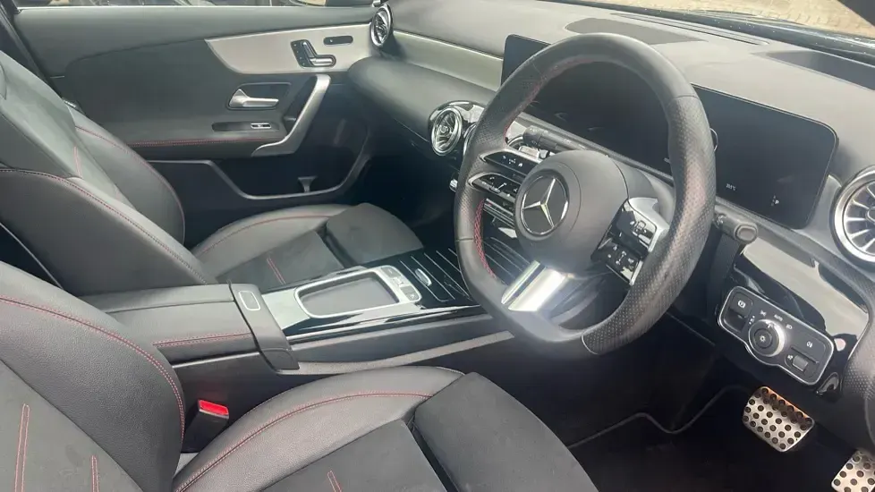 Used Mercedes A200 AMG Line Premium Plus 163 HP (119 kW) 2023 Cosmos black metallic