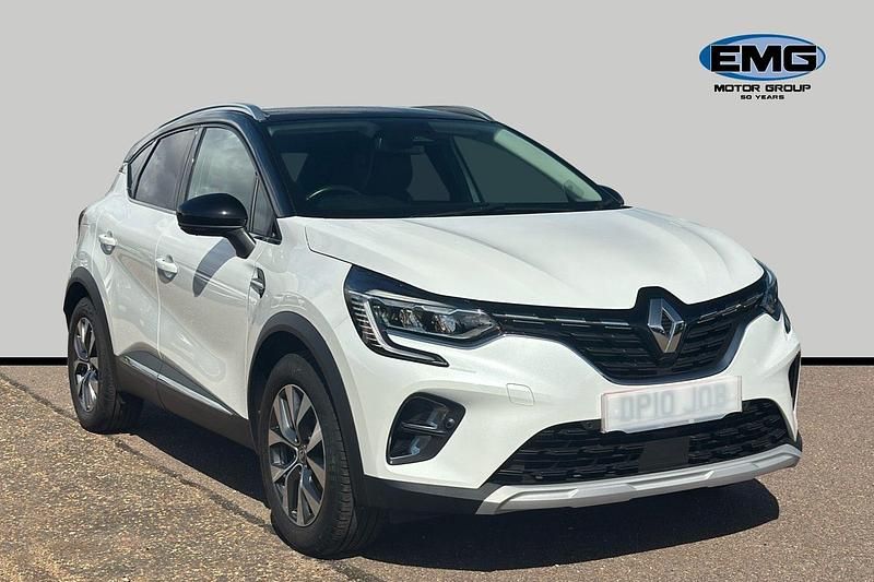 White/black Used 2020 Renault Captur Version S SUV | £13,590 (Fair price) - Image 1/3