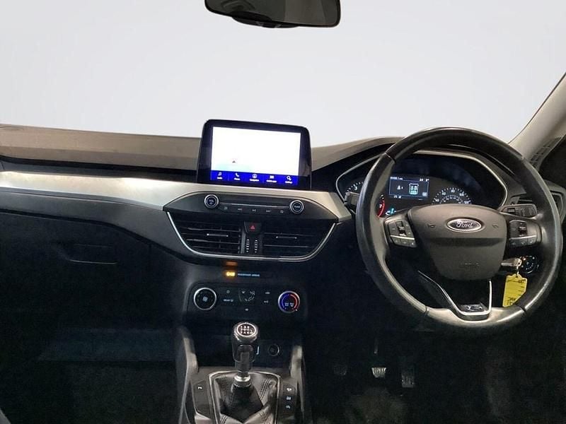 Used Ford Focus Zetec 125 HP (91 kW) 2020 Black Hatchback