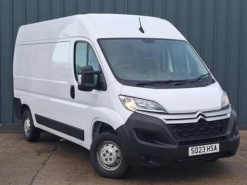 White Used 2023 Citroën Relay Van | £15,498 (Good price) - Image 1/4