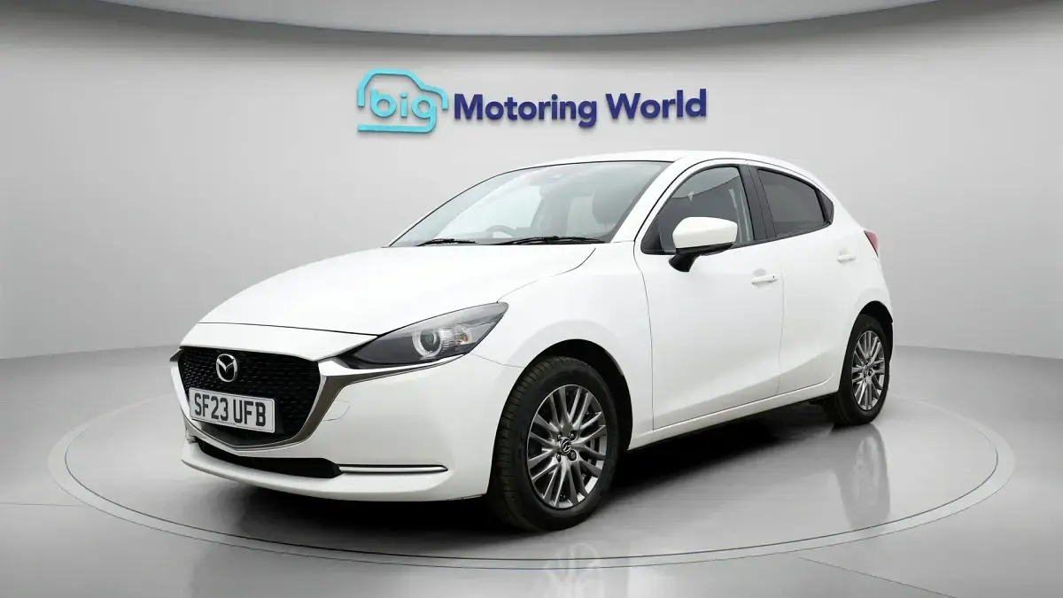 Used Mazda 6 Inclusive 90 HP (66 kW) 2023 White Hatchback