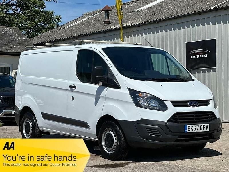 White Used 2017 Ford Transit Custom Van | £6,990 (Good price) - Image 1/2