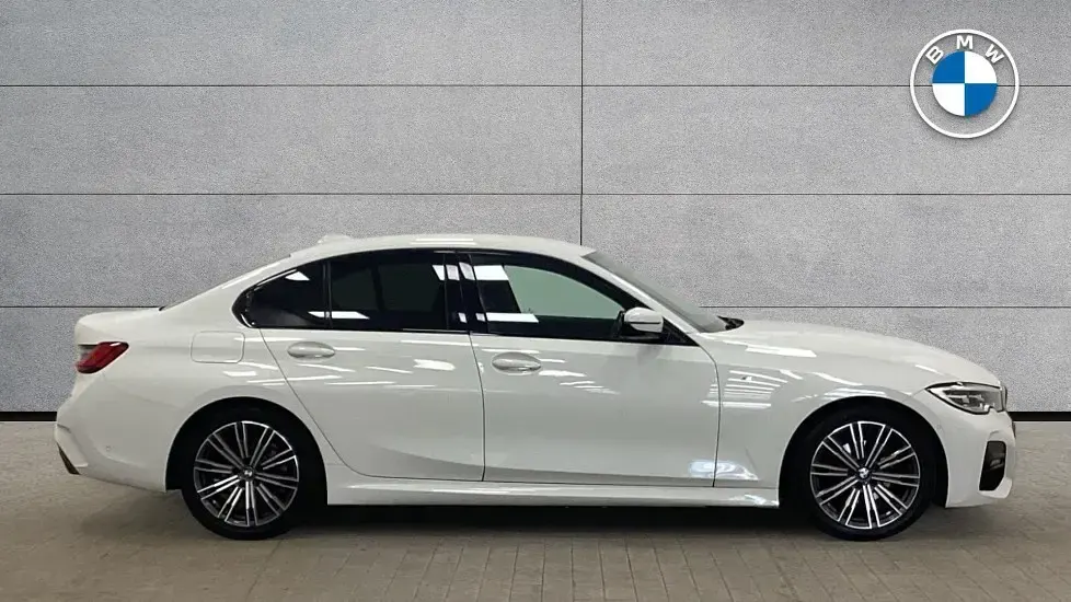 Used BMW 318 M Sport 154 HP (113 kW) 2022 White