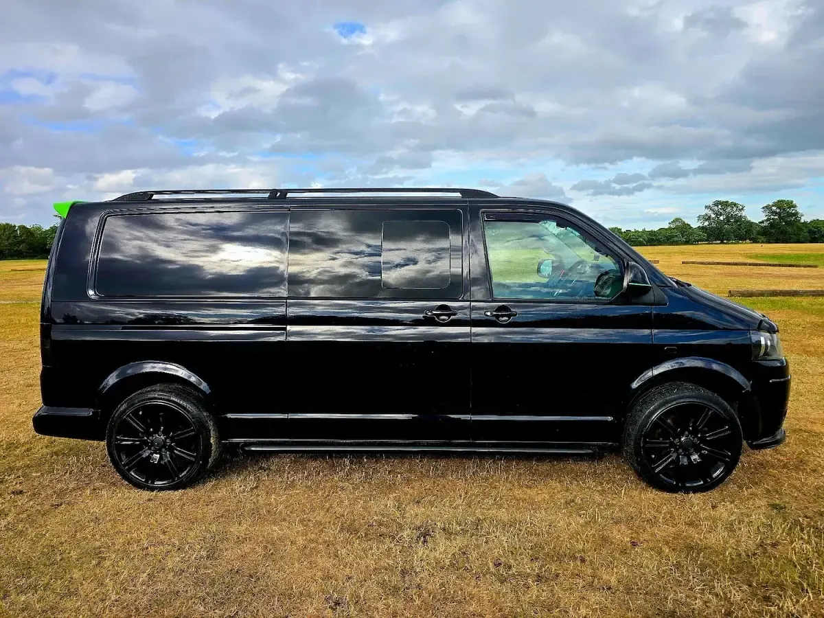 Used VW T5 Highline 140 HP (102 kW) 2014 Black Van